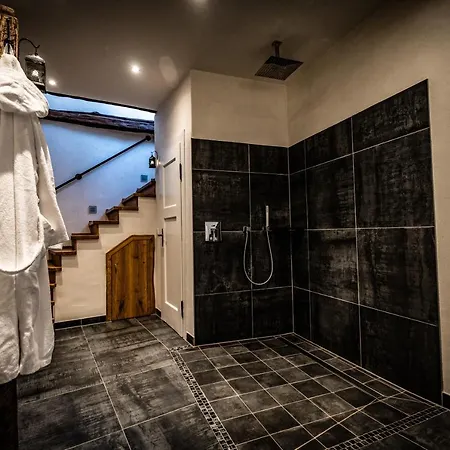 Zavelo Apartman *